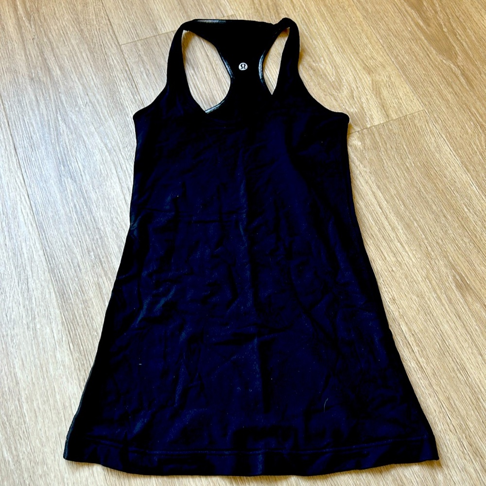 Lululemon tank top size 2